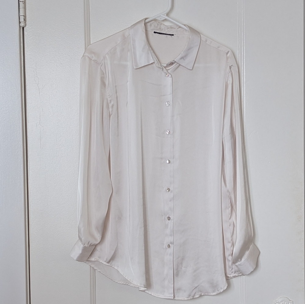 Tahari Cream Blouse